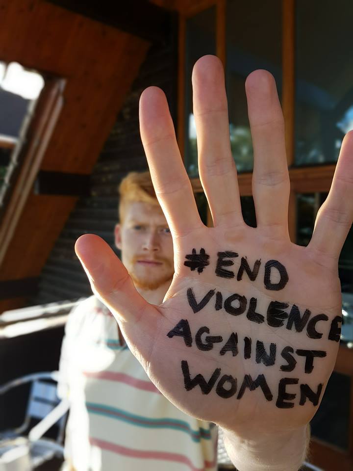 Progressio ICS return volunteer raising awareness of the importance of the elimination of violence against women Progressio ICS return volunteer raising awareness of the importance of the elimination of violence against women