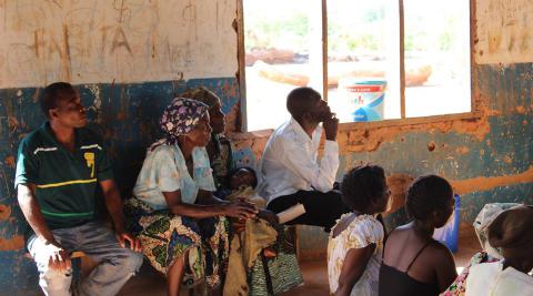 Progressio ICS volunteers in Malawi help to raise awareness of women's and girls' rights through workshops with local communities